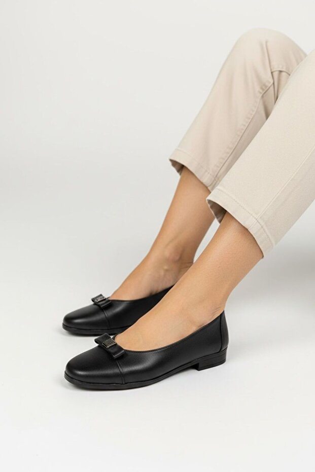 Genuine Leather Women's Soft Sole Orthopedic Daily Ballet Flats