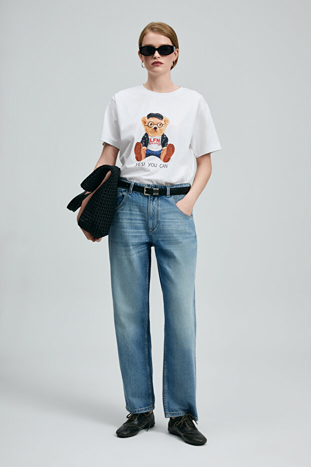 Ruby Women's T-Shirt Off-White