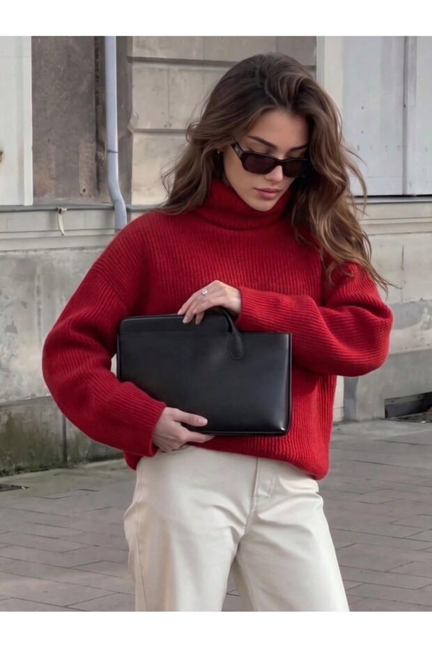 Women's Red Turtleneck Wide Cut Soft Textured Knitwear Sweater Fmoda5010
