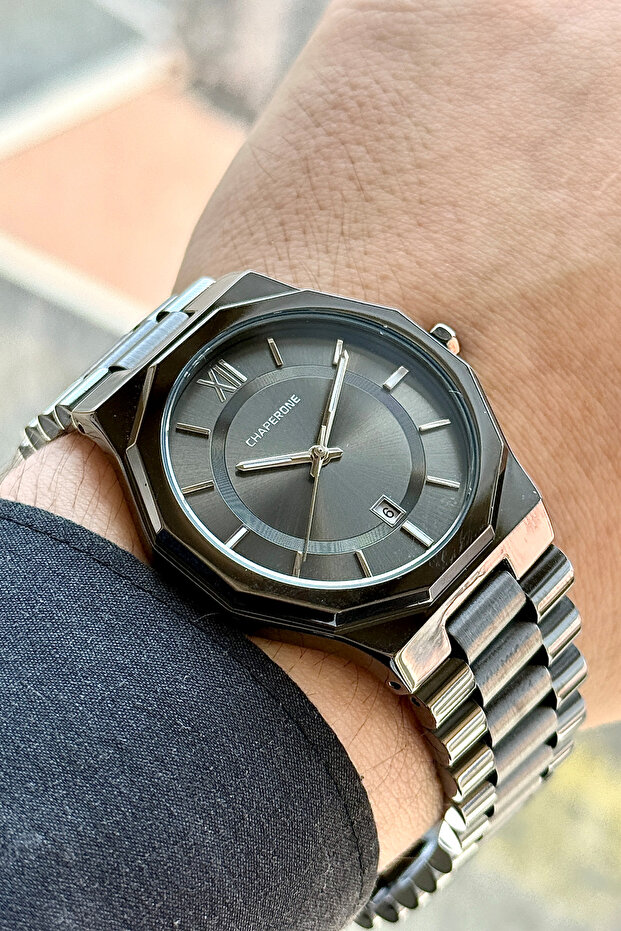 Ch220M Men's Wristwatch with Steel Strap