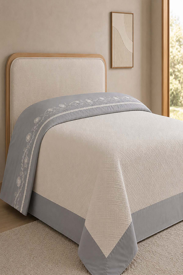 Gray Bordered Thread Embroidered Single Pique