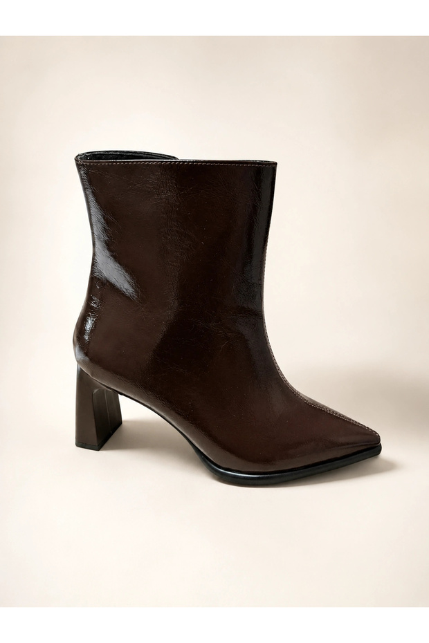 Casual Heeled Boots
