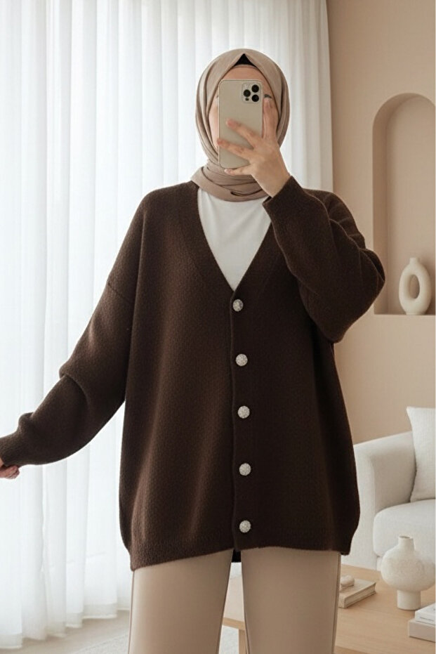Buttoned Front Bearded Casual Knit Cardigan - Brown