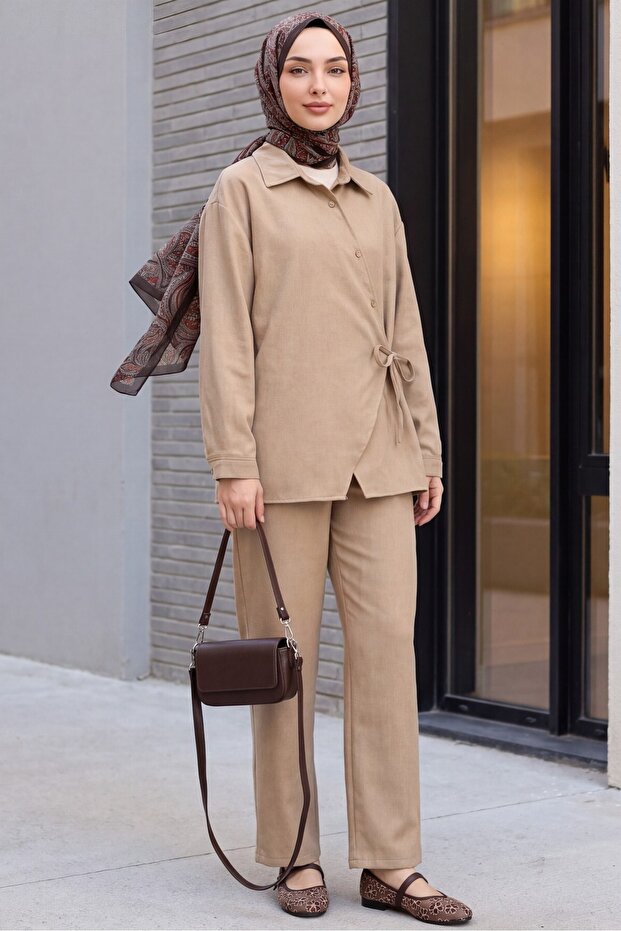 Cross-Buttoned, Side-Tied Wool Effect Suit - Mink
