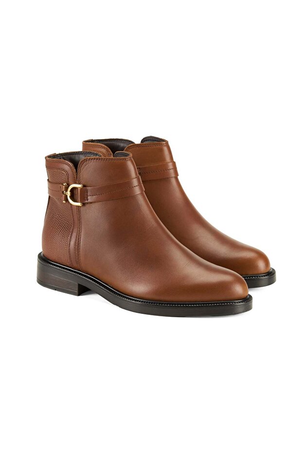 Vesla Tan Women's Leather Boots with Metal Accessories