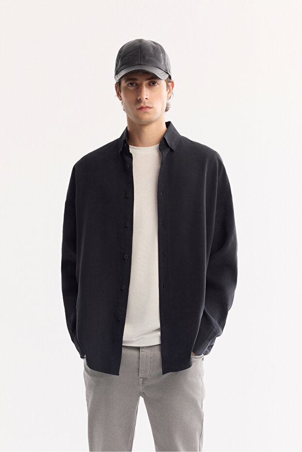 Men's Black Buttoned Collar Soft Touch Oversize Oversize Fit Shirt A52Y2023