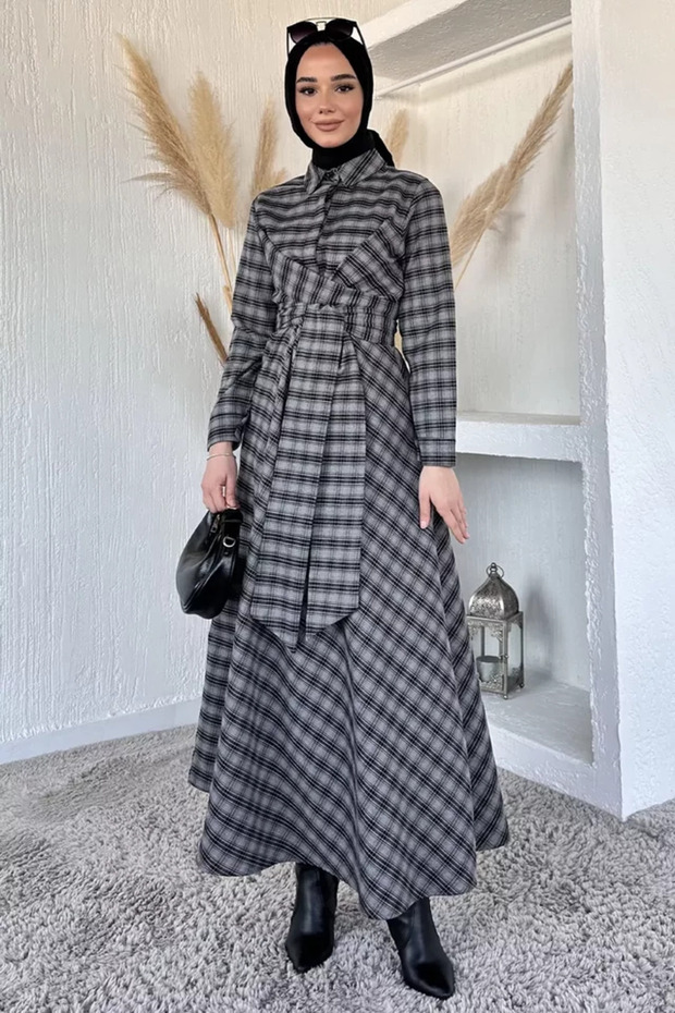 Gülseli Plaid Patterned Waist Tie Hijab Dress