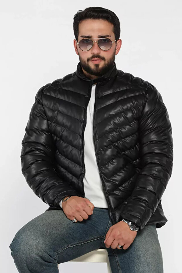 Men's Lined Zippered Leather Coat