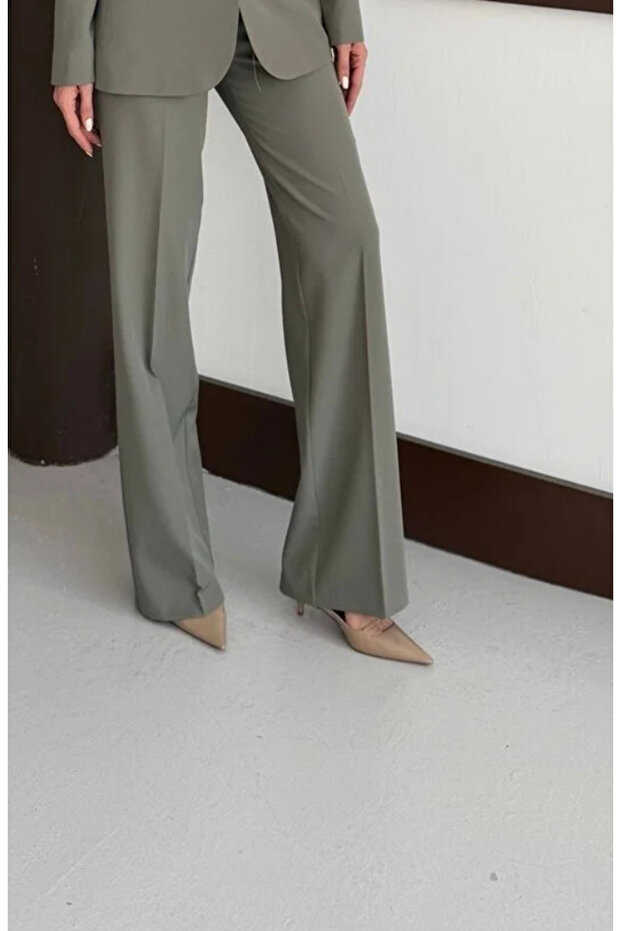 Laser Cut Pantalon