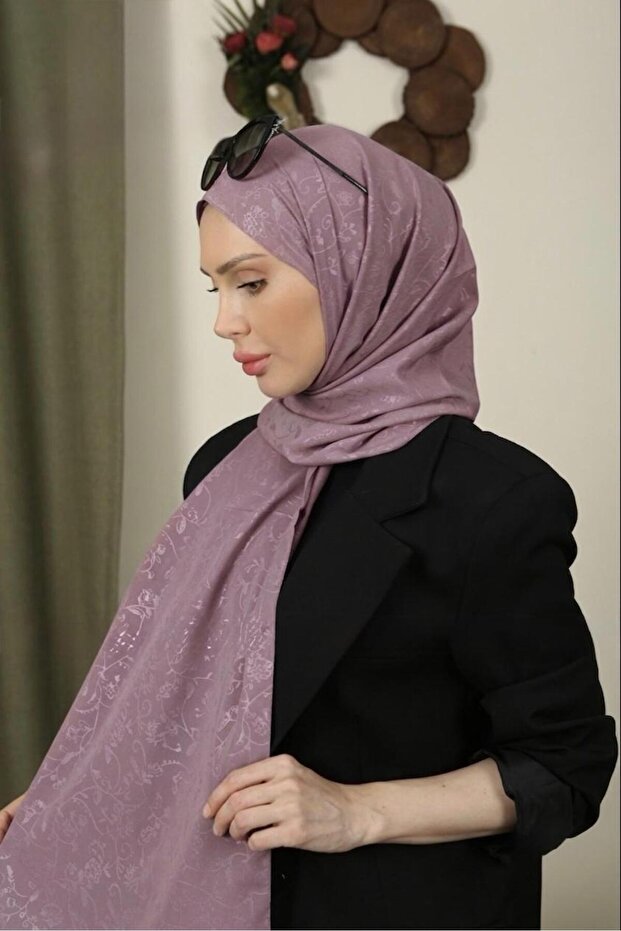 Flowered Pattern Thin Medina Silk Jacquard Shawl