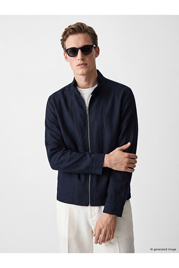 Nevavm Regular Fit Stand Collar Men's Jacket with Difference