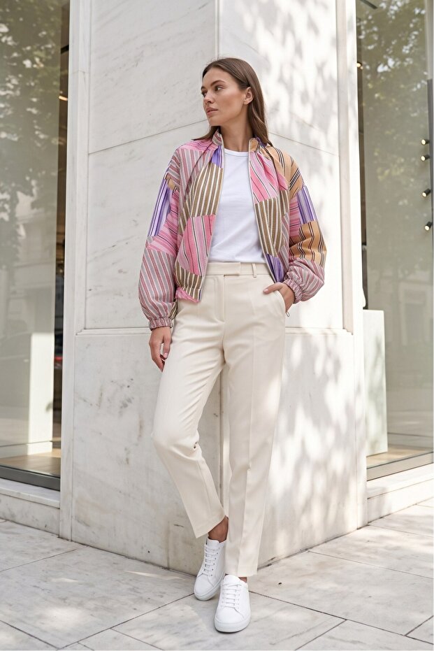 Patterned Summer Sports Jacket with Elastic Sleeves and Waist, Zipper Pockets - Pink
