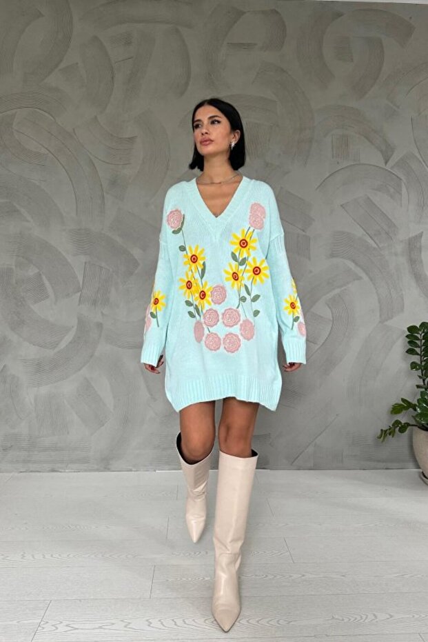 Mint Flower Embroidered Sweater