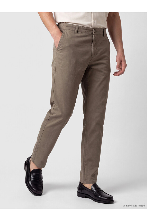Lcwaikiki Classic Brown Regular Fit Gabardine Men's Chino Pants