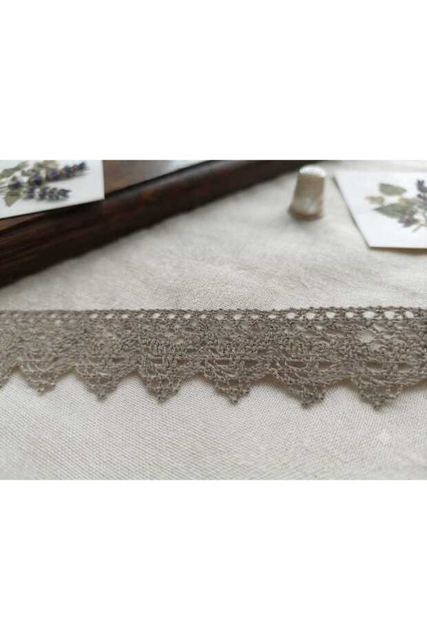 French Polyester Lace/Kopanaki, 20mm -25 Meters