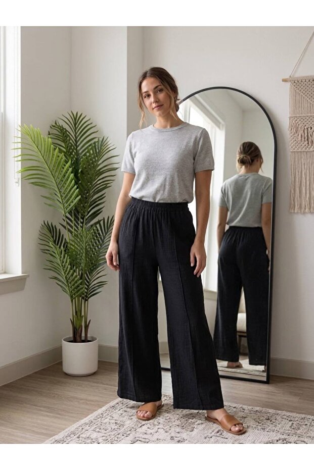 Strawberry pants