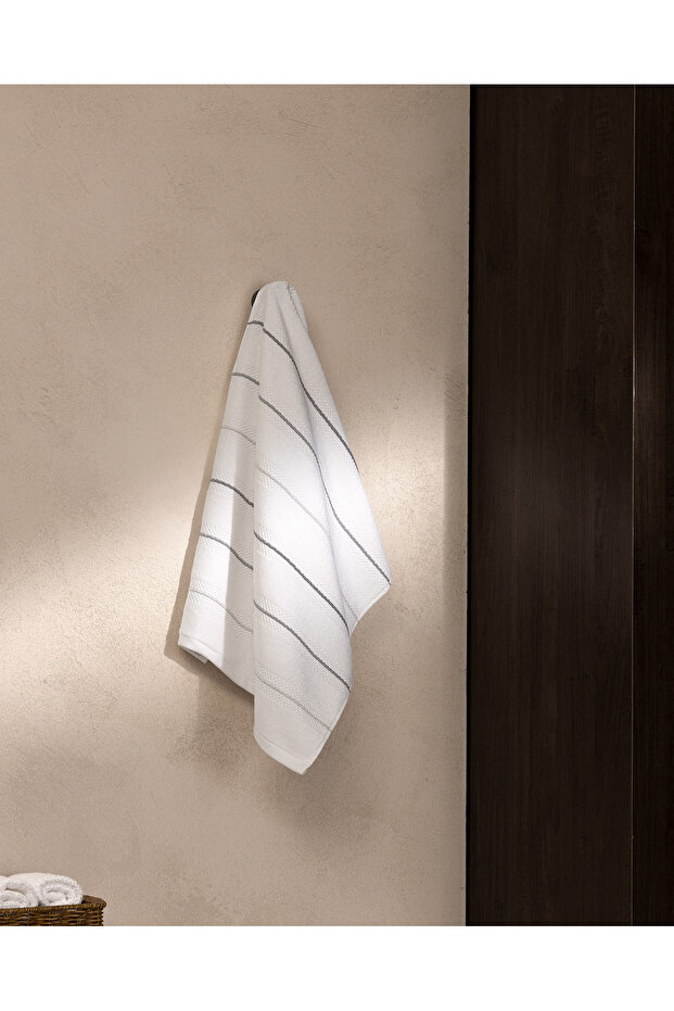 Celeste 100% Cotton Face Towel - White - 50X80 cm
