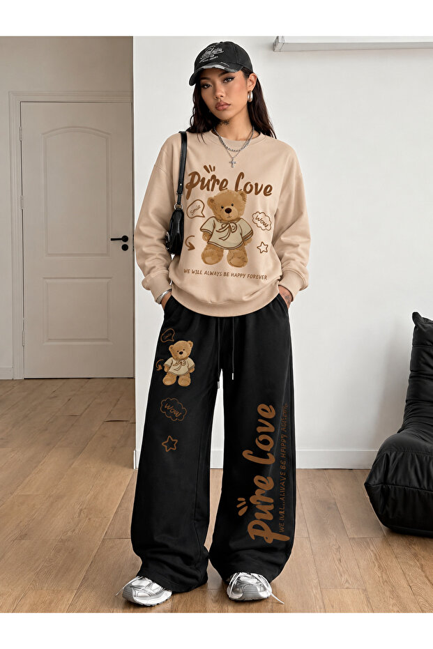 Unisex Men's and Women's Pure Love Printed Oversize 3 Yarn Crew Neck Sweatshirt and Baggy Bottom Sweatpants Set