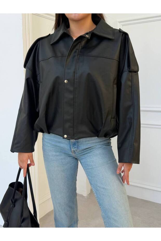Women's leather jacket
