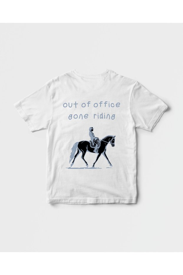 تيشيرت Out Of Office Premium Binicilik