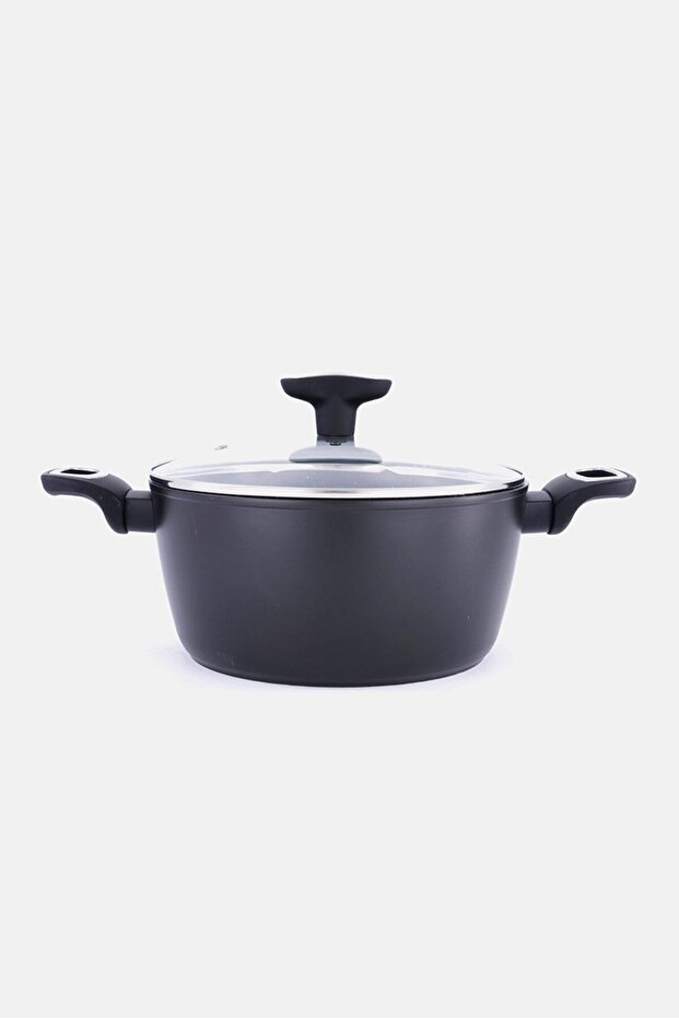 5 Qt Stratum Dutch Oven With Lid 12.5 H x 23 W cm, Black