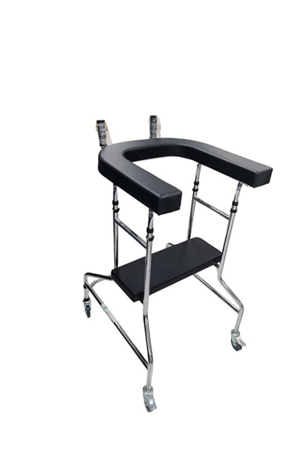 Walker with arm support