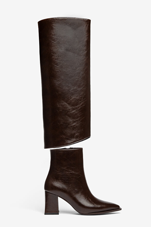 Bitter Brown Shiny Pointed Toe Boots with Removable Accessories