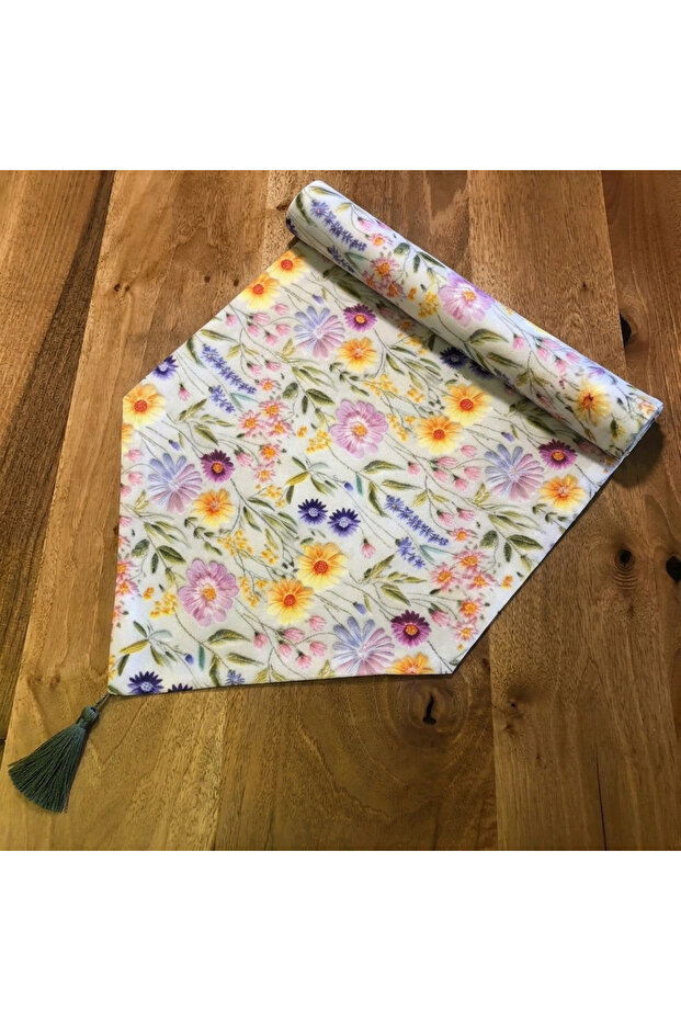 New Season, Bouquet Pattern Digital Printed Runner