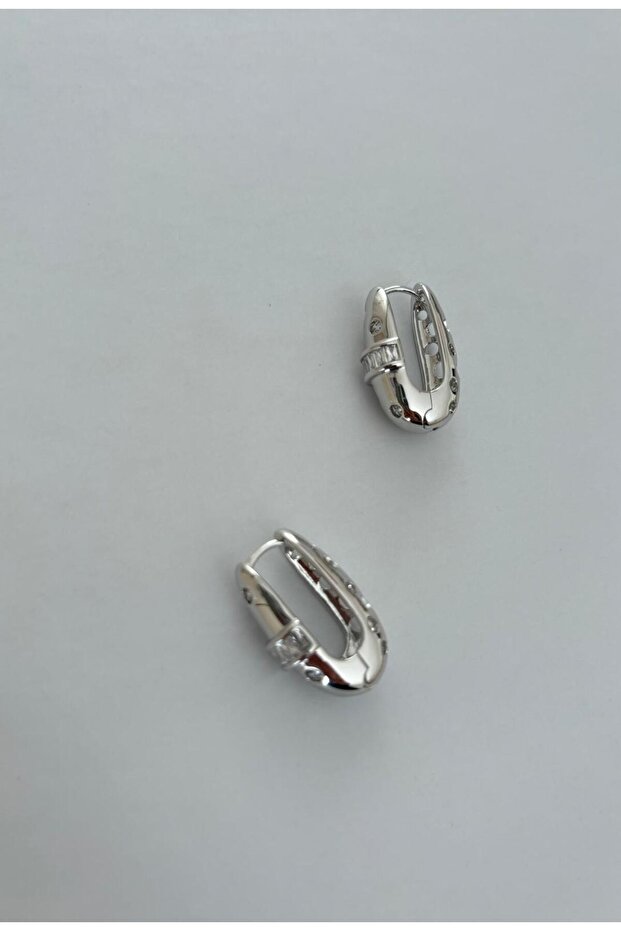 Special Series Middle Baguette Stone Xp Silver Clip-On Earrings