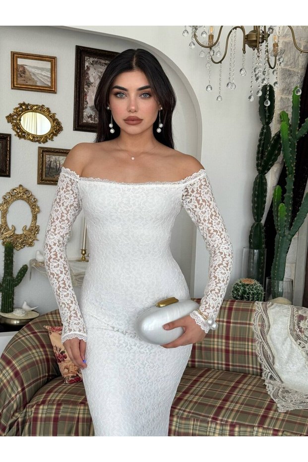 Women's White Long Lace Dress Boat Neck Long Sleeve Bodycon Flounce