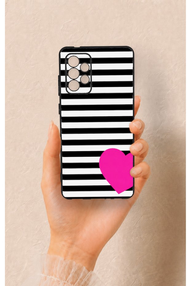 Samsung-A72 Compatible Striped Heart Patterned Silicone Case