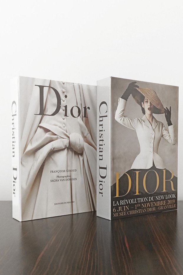 2-Piece Decorative Book Box Appearance Wedding Dress & Hat Women's Themed Set