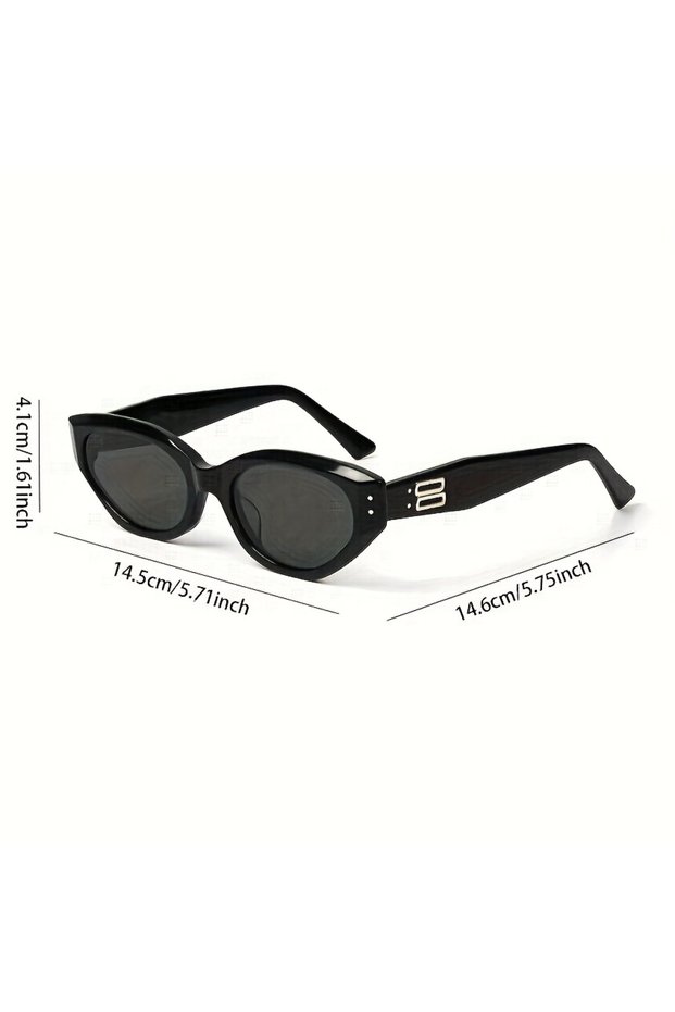 black A pair of decorative sunglasses for photo shoots—a must-have for travel and everyday outings,