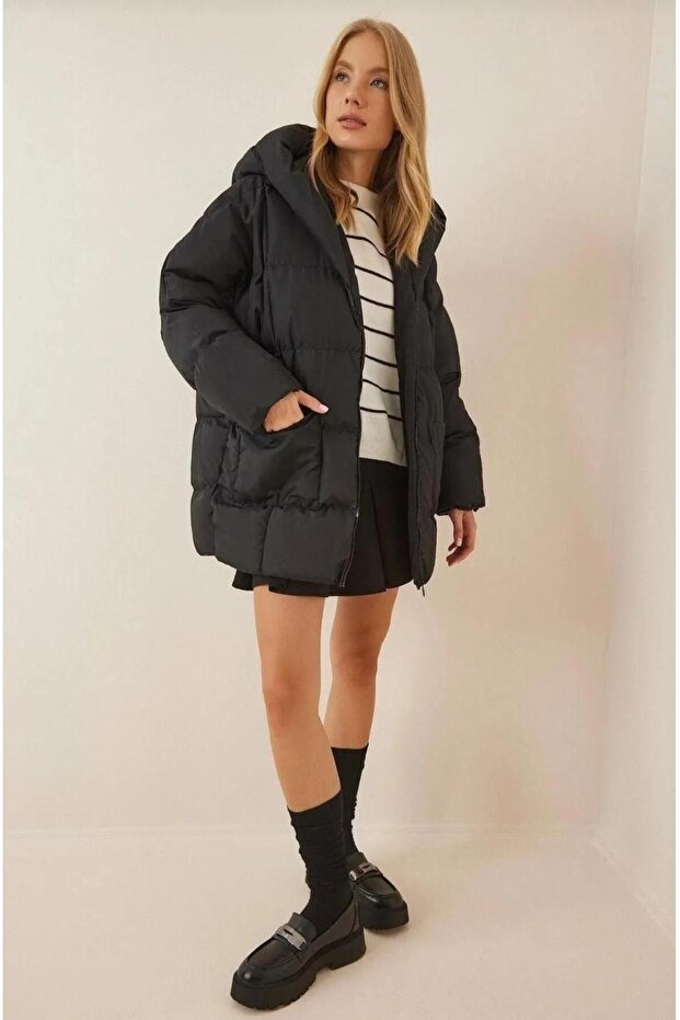 kapüşonlu oversize şişme mont