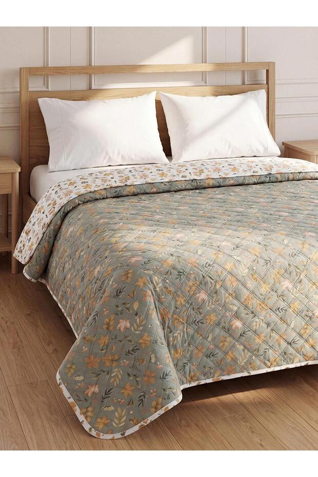 Mixed Leaf Pattern Double Bedspread (W6)