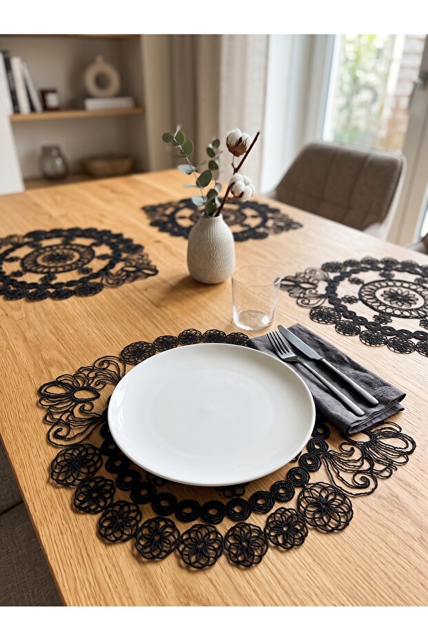 Lace Placemat Set of 4 Supla Black – Stylish Decorative American Serving, Round Lace Table and Tableware Placemat