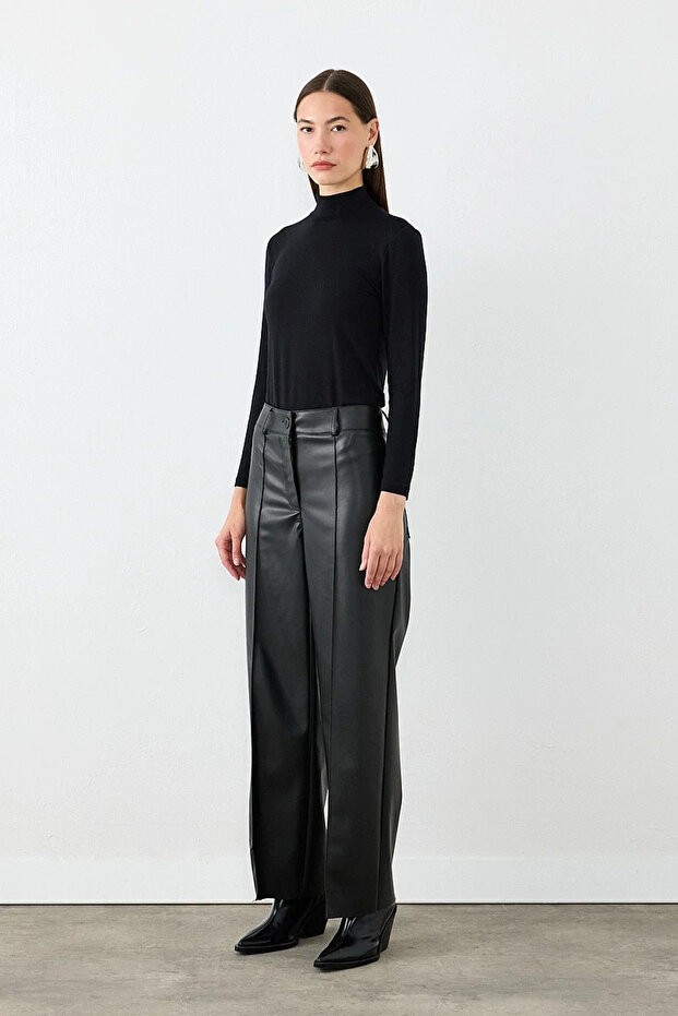 Ribbed Stitched Wide Leg Leather Trousers - Black