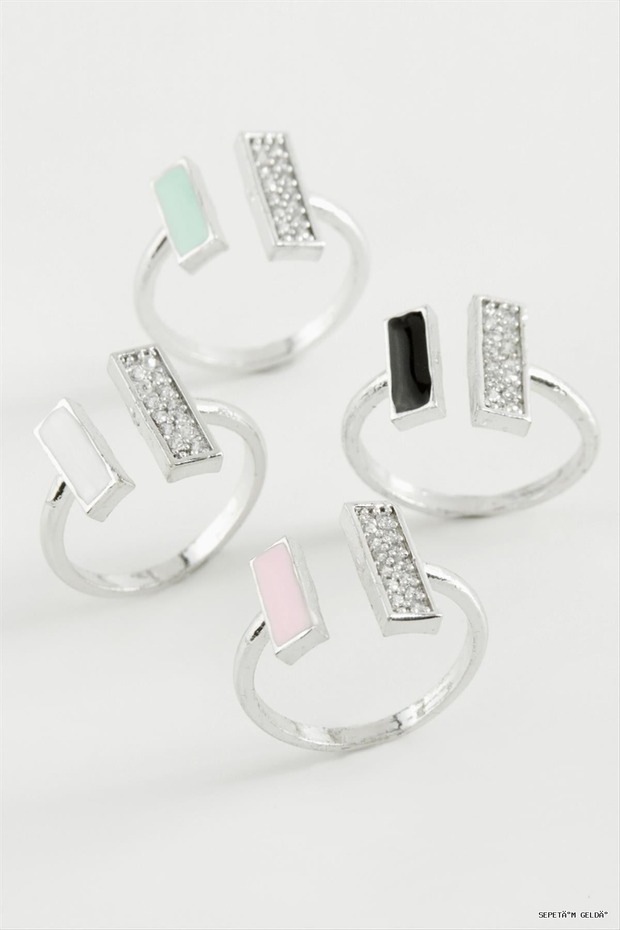 Spt-Gld Rectangular Stone Enamel Joint Ring (03046) Silver Color