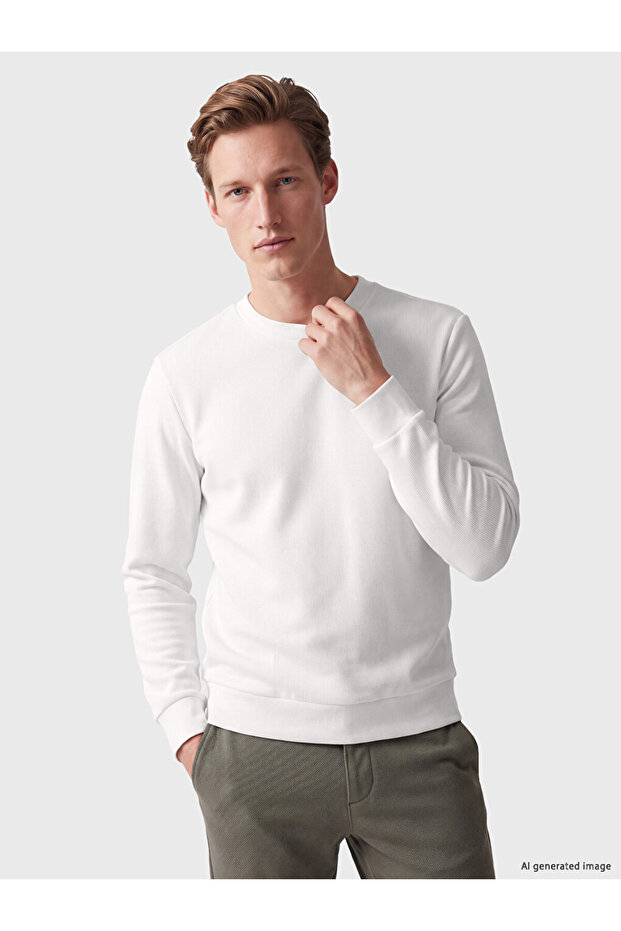 White Crew Neck Men's Sweatshirt