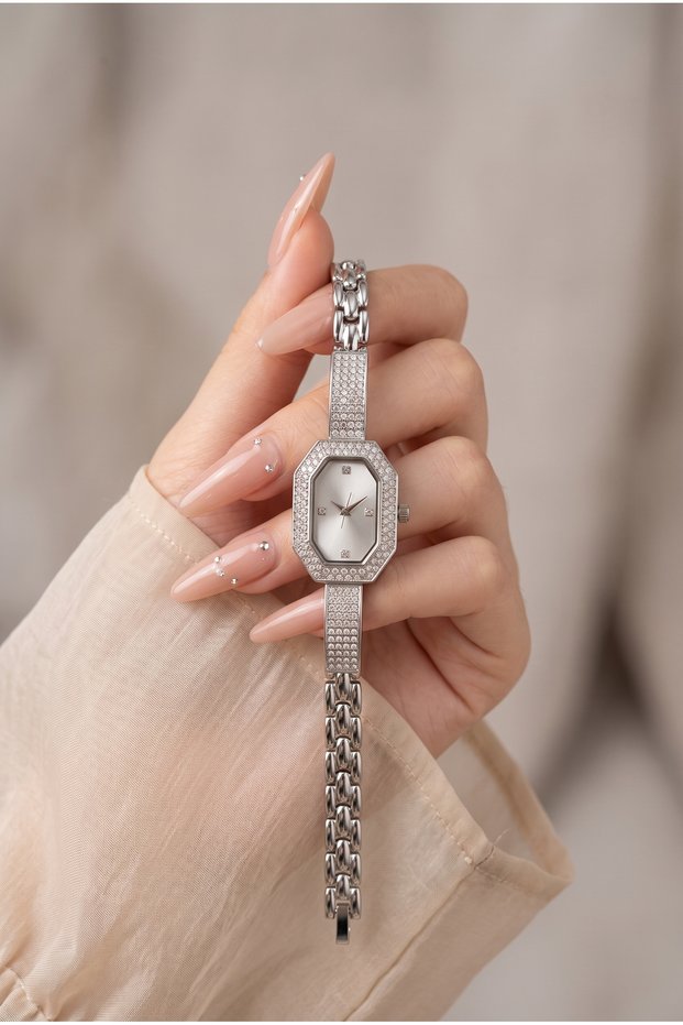 Swarovsk Women's Steel Watch Silver Color Stone Vintage Old Money Rectangular Case Luxury Premium Elegant Stylish Women's Wristwatch | Limited Edition 2026