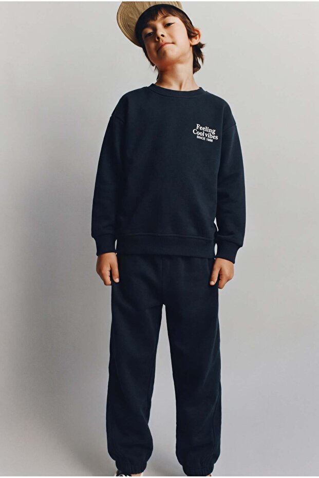 Kids Cool Vibes Printed School Sweatshirt and Sweatpants Set