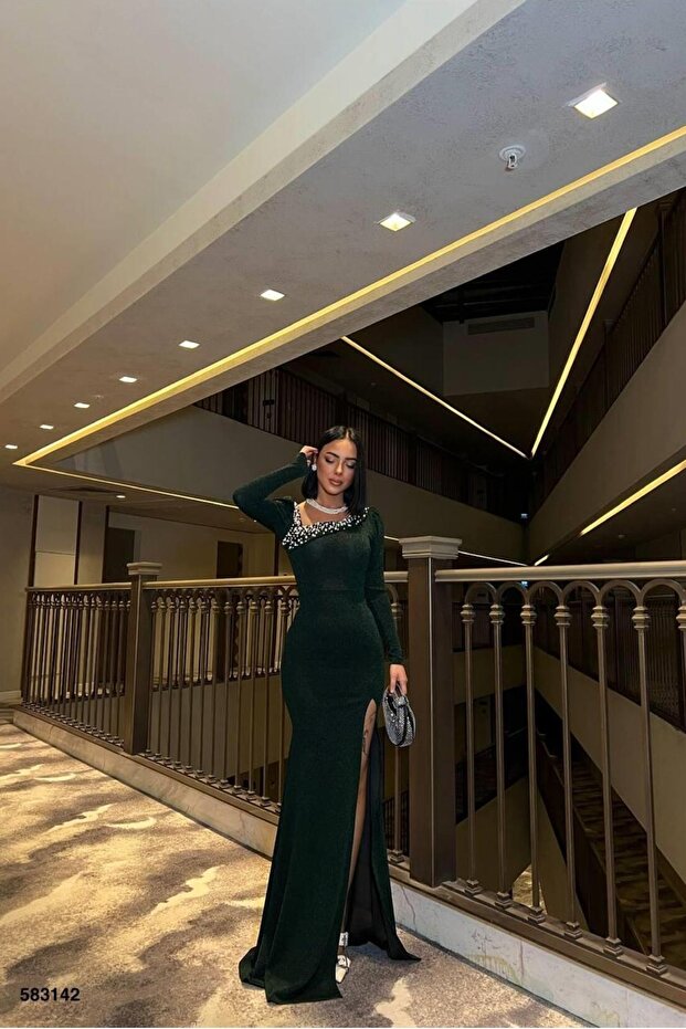 V-Neck Slit Long Sleeve Evening Dress