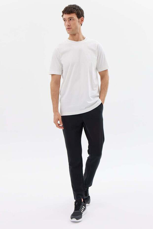 Men's Tie-Waist Sweat Bottoms