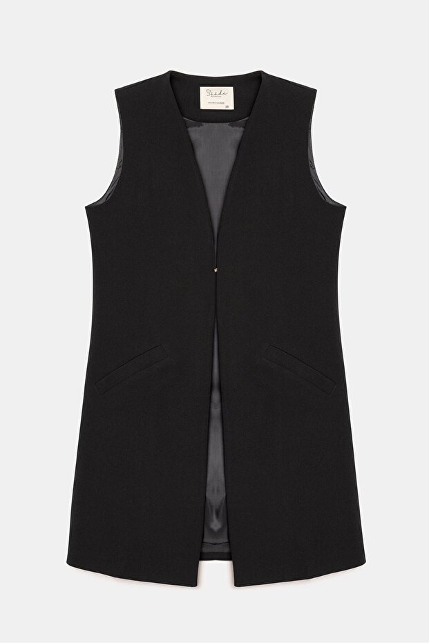 Women's V-Neck Agraf Closure Relaxed Fit Woven Long Vest with Pockets
