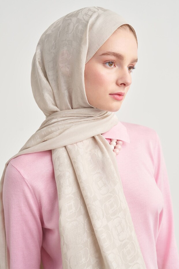 Noire Pattern Liora Cotton Shawl Silver