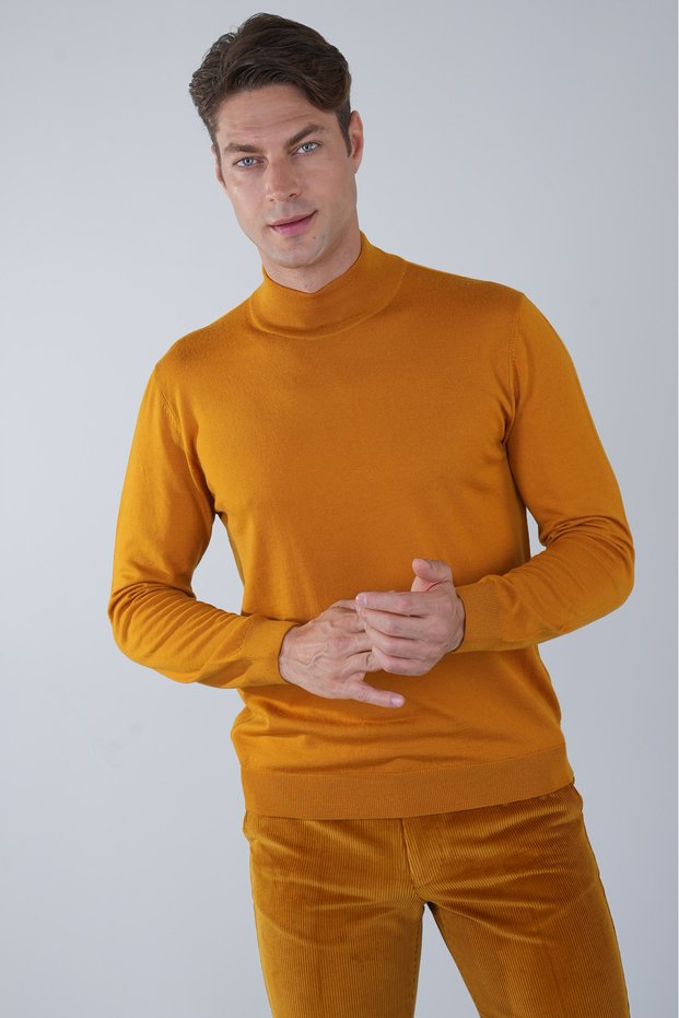 Mustard Regular Fit Wool Basic Half Turtleneck Knitwear