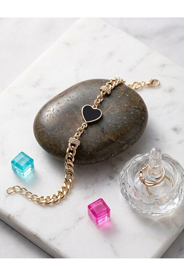 Black Heart Detailed Bracelet