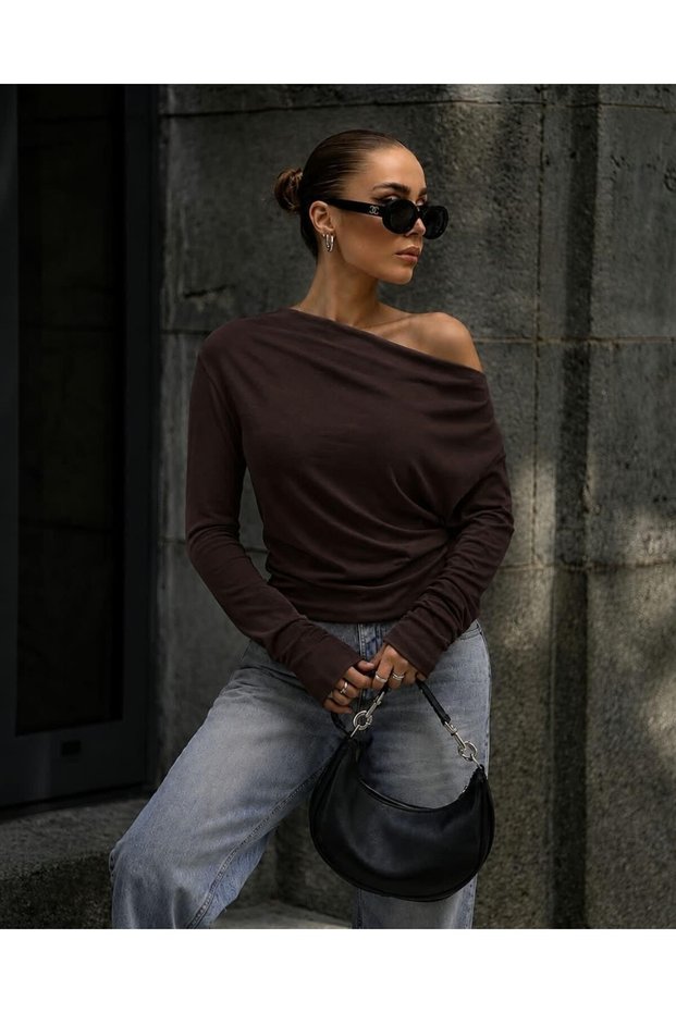 Women's Boat Neck Long Sleeve Winter Buzzy Fabric Blouse New Season Comfortable Fit