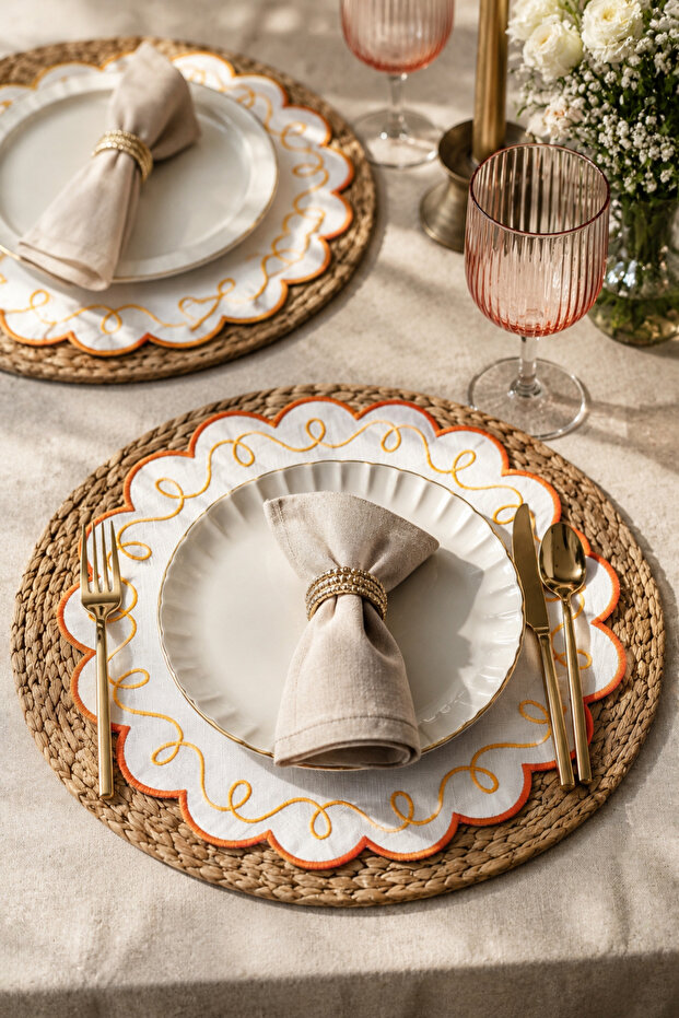 6-Person Embroidered American Service Set | Special Design Supla Set | Stain-Resistant Fabric