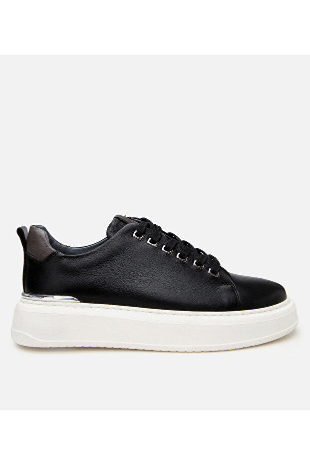 Men's Leather Black Light Sole Sports Shoes